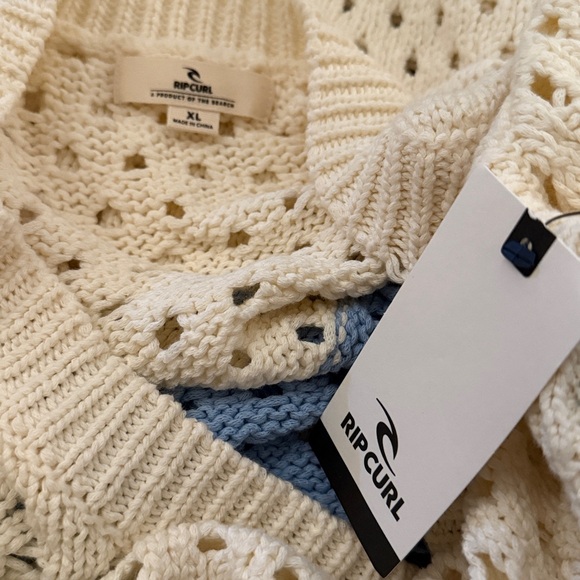 Rip Curl Sweater NEW! - Picture 6 of 6